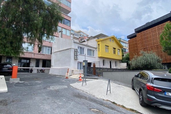 2519 - Cihangir- Müstakil Ev