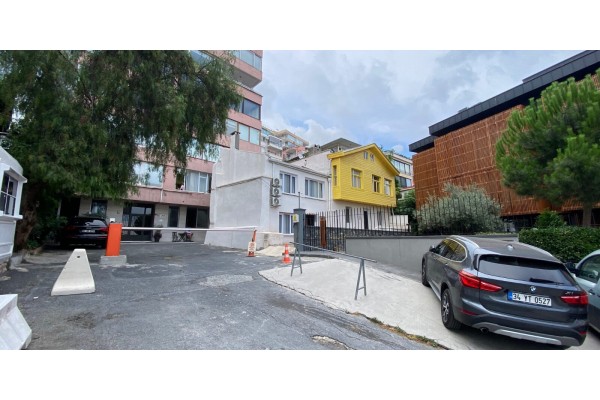 2519 - Cihangir- Müstakil Ev