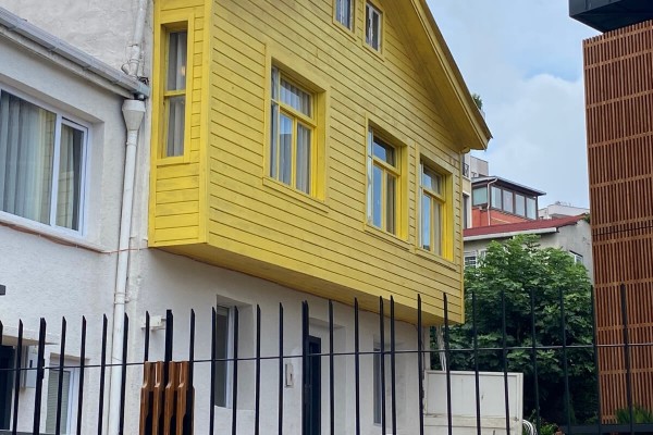 2519 - Cihangir- Müstakil Ev