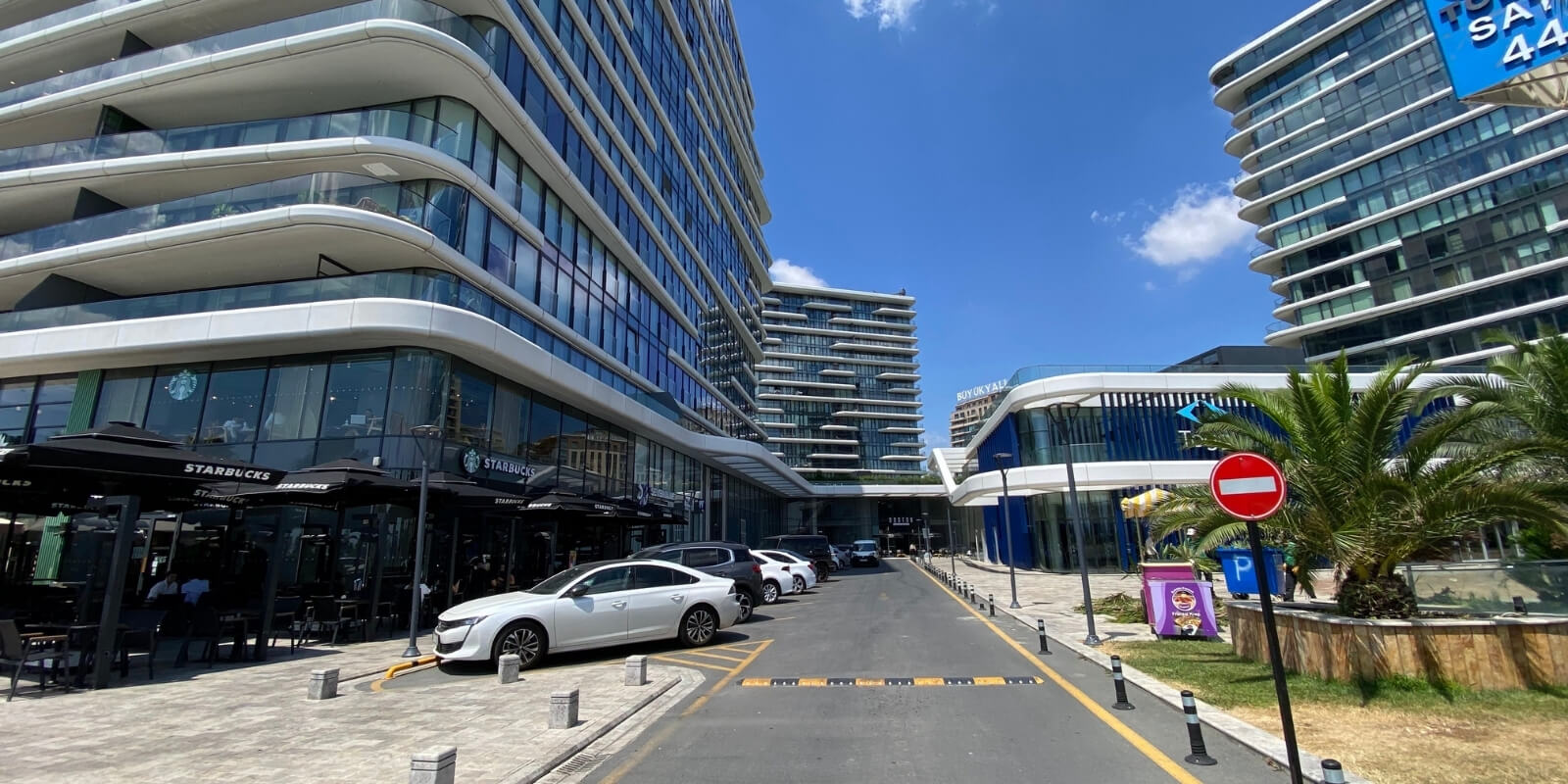 2556 - Zeytinburnu - Plaza Önü Ara Yolları 2556 - Zeytinburnu - Plaza Önü Ara Yolları