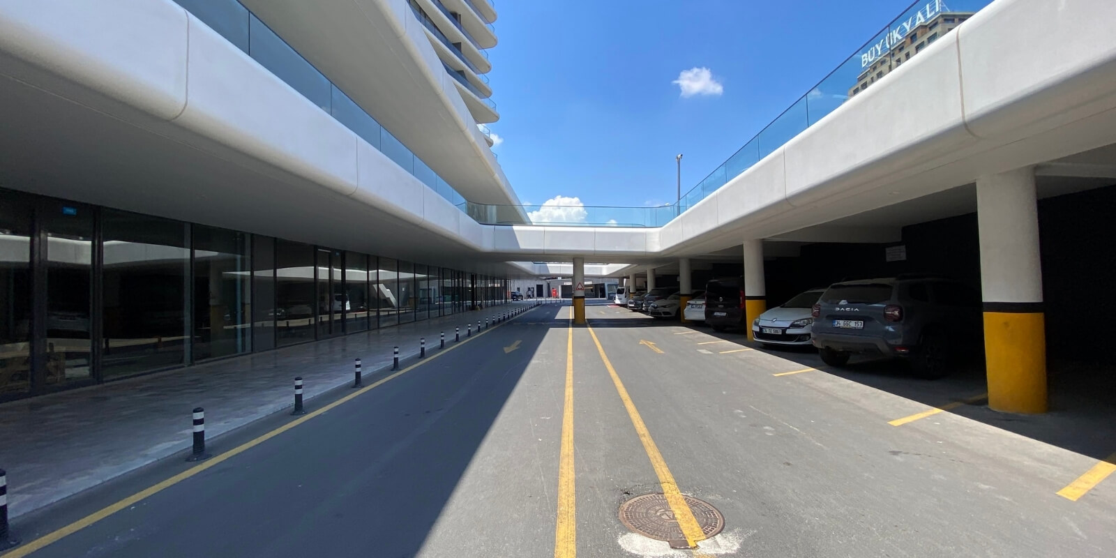 2556 - Zeytinburnu - Plaza Önü Ara Yolları 2556 - Zeytinburnu - Plaza Önü Ara Yolları