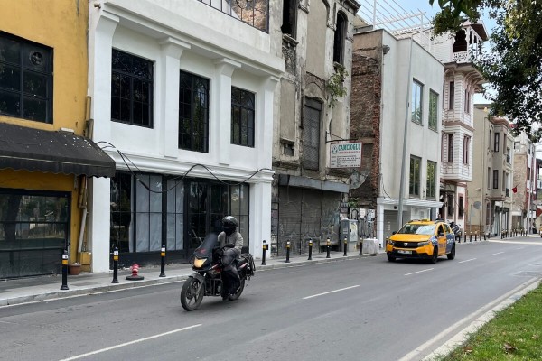 2578 - Balat - Cafe - Restaruant