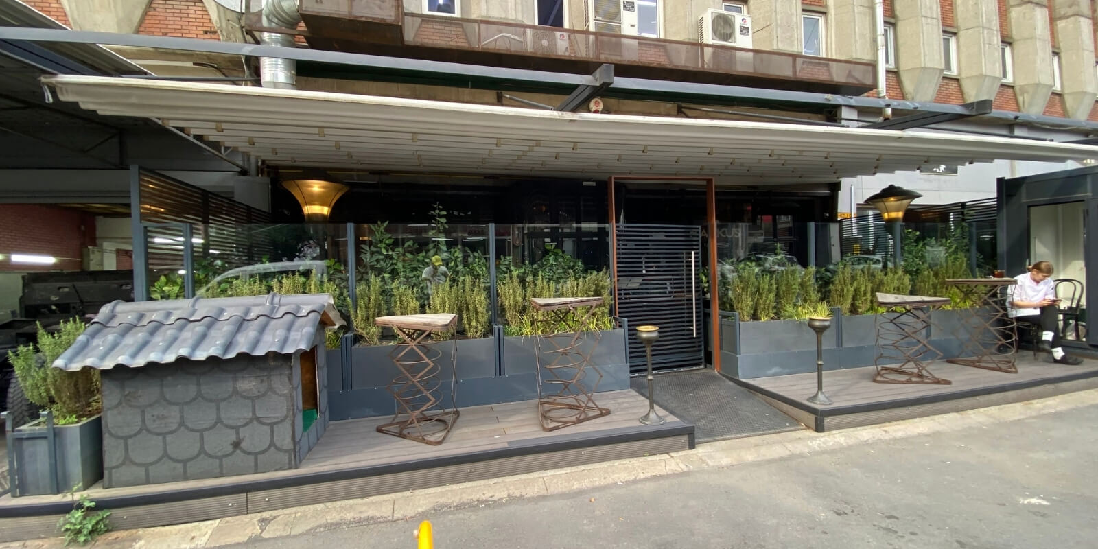 2584 - Maslak - Restaruant