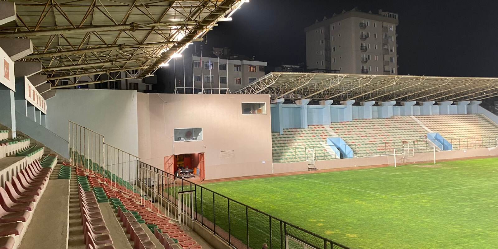 2596 - Maltepe - Stadyum