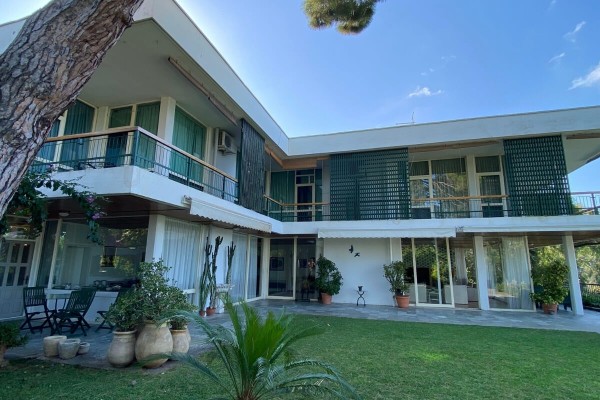 2561 - Büyükada - Dönem Villa