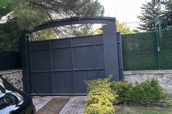 2573 - Zekeriyaköy - Villa