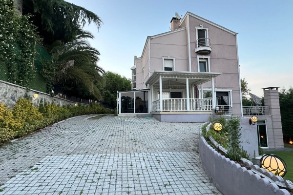 2573 - Zekeriyaköy - Villa