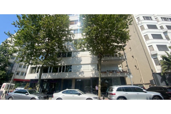 2525 - Nişantaşı - Sanat Galerisi