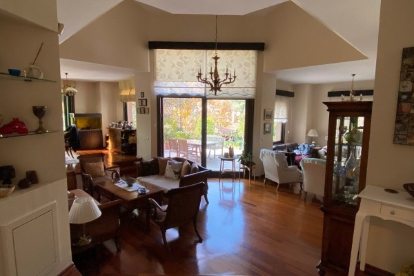 2668 - Zekeriyaköy - Villa