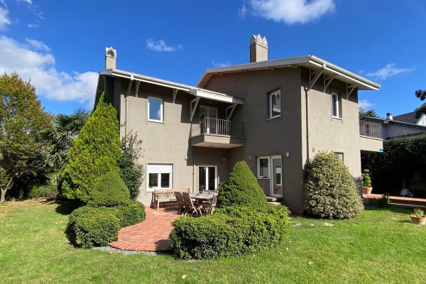 10 - Zekeriyaköy - Villa