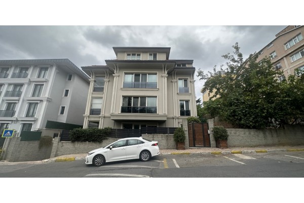 1041 - Kavacık - Müstakil Bina - 3 daire