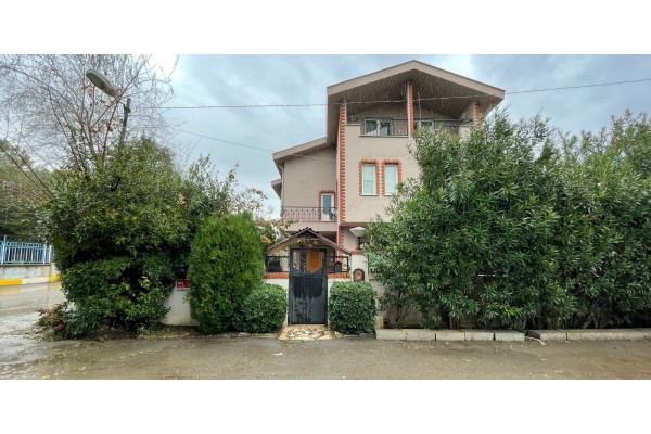 1056 - Tuzla - Villa