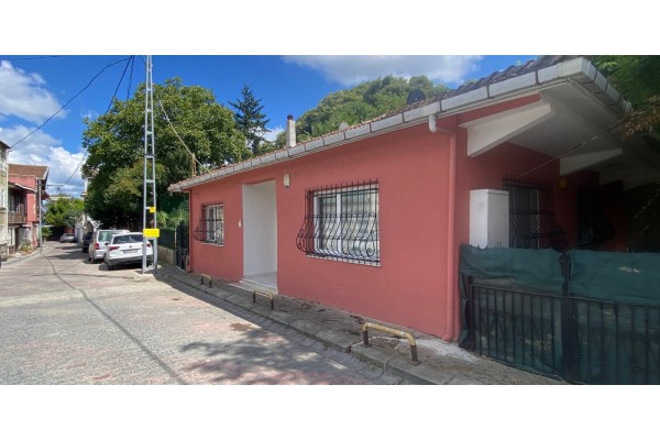 1181 - Kireçburnu - Müstakil Ev