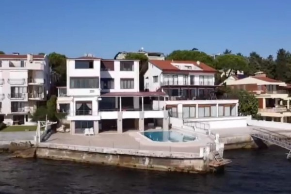 2180 - Bayramoğlu - Yalı