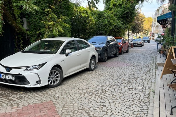 227 - Balat - Loft Cafe Rest 