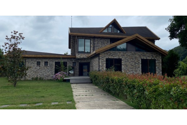 512 - Riva - Tas Evler