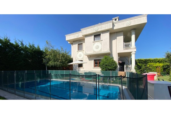 595 - Kemerburgaz - Malikane