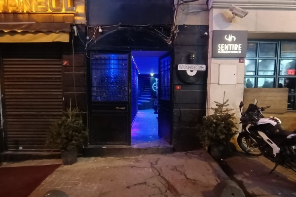 598 - Beyoğlu - Gece Kulübü