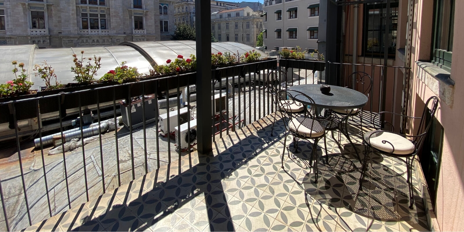 603 - Sirkeci - Otel - Restaurant