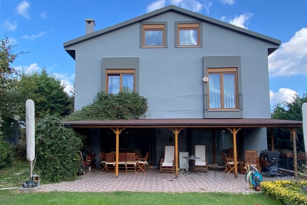 694 - Zekeriyakoy - Villa