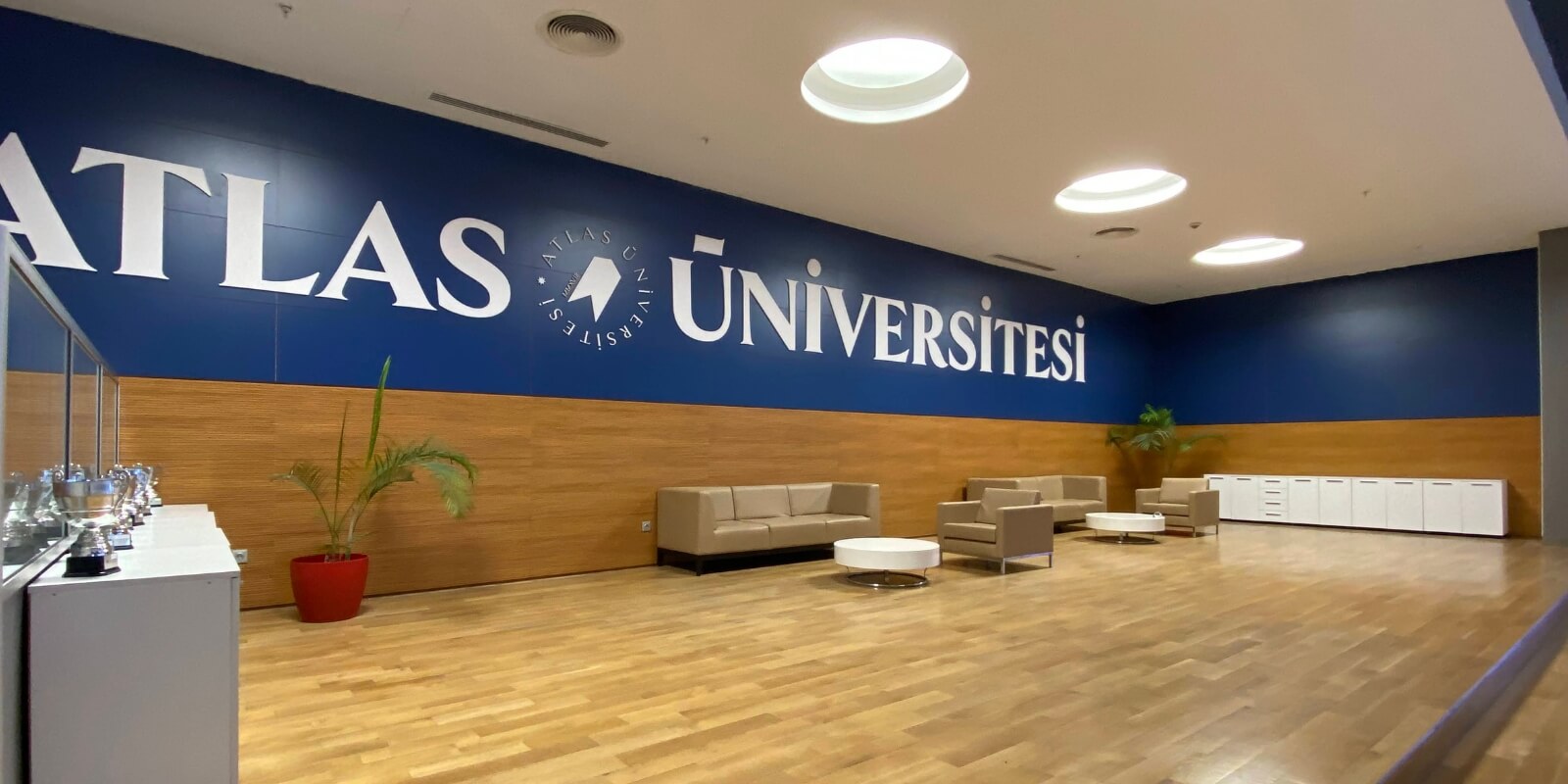 696 - Kağıthane - Üniversit Alanları - Mekan 2