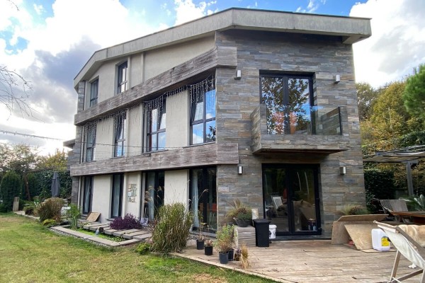 822 - Zekeriyaköy - Villa