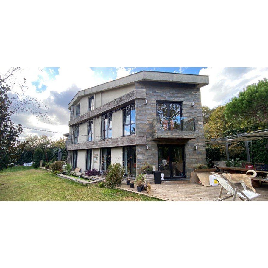 822 - Zekeriyaköy - Villa