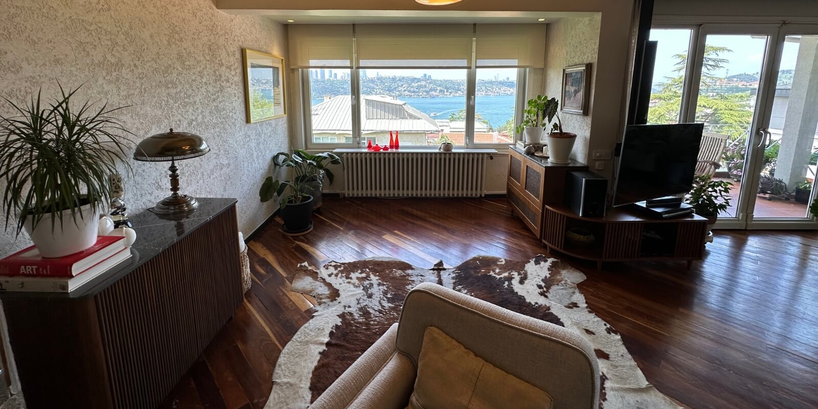 862 - Beylerbeyi - Mustakil bina 3 daire