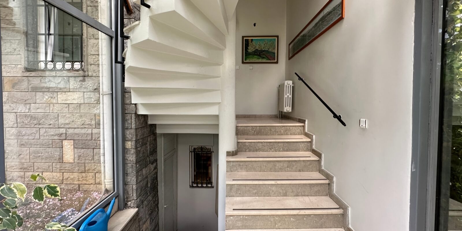 862 - Beylerbeyi - Mustakil bina 3 daire